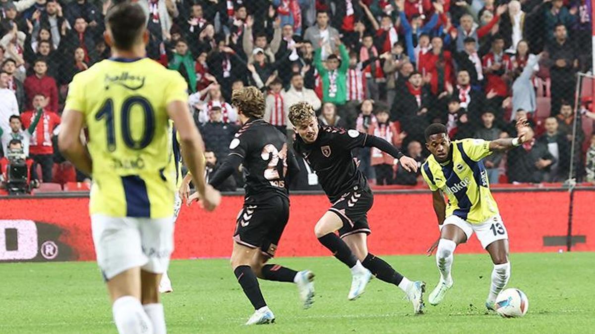 (ÖZET) Samsunspor-Fenerbahçe maç sonucu: 2-2 (Samsun’da gol düellosu! Fenerbahçe 88’de yıkıldı)