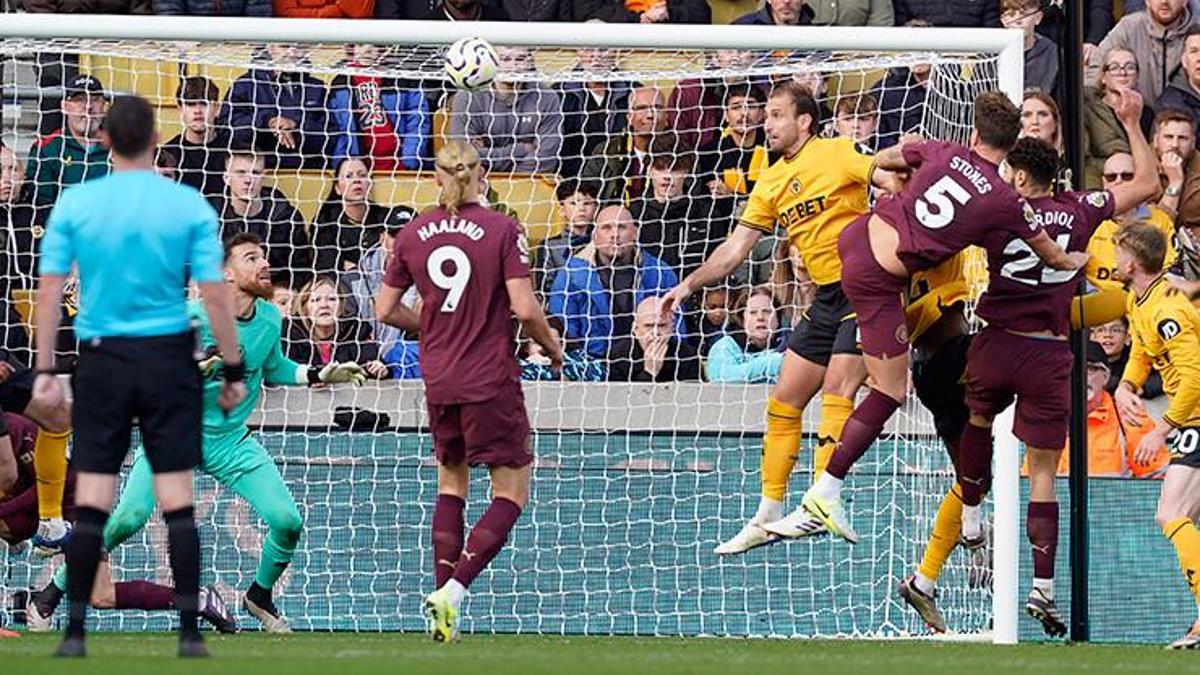 John Stones hayat verdi! Wolverhampton-Manchester City maç sonucu: 1-2