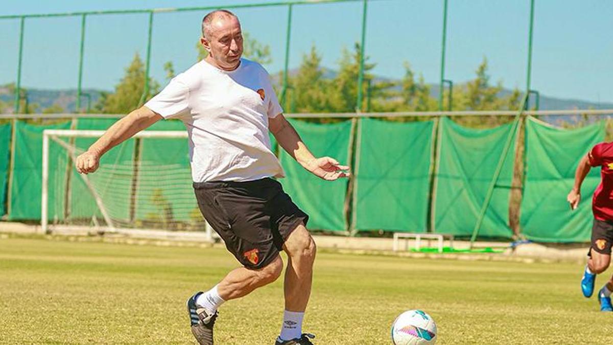 Göztepe’de Stoilov rotasyona gidiyor