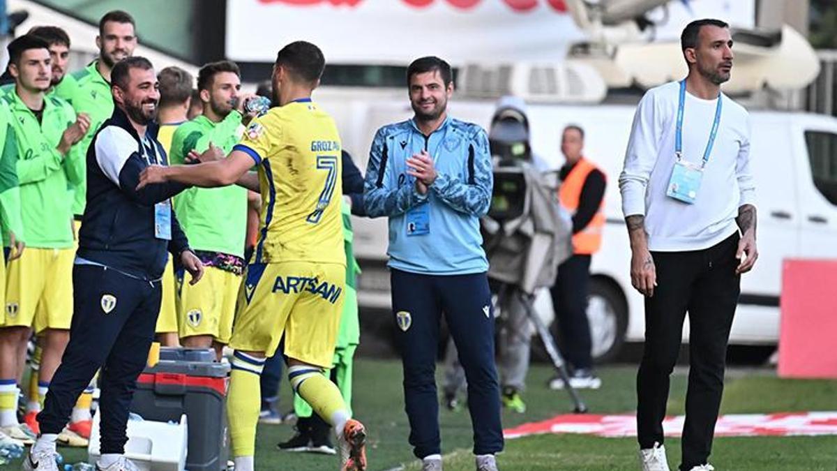 Mehmet Topal’lı Petrolul Ploieşti, geriden gelerek kazandı