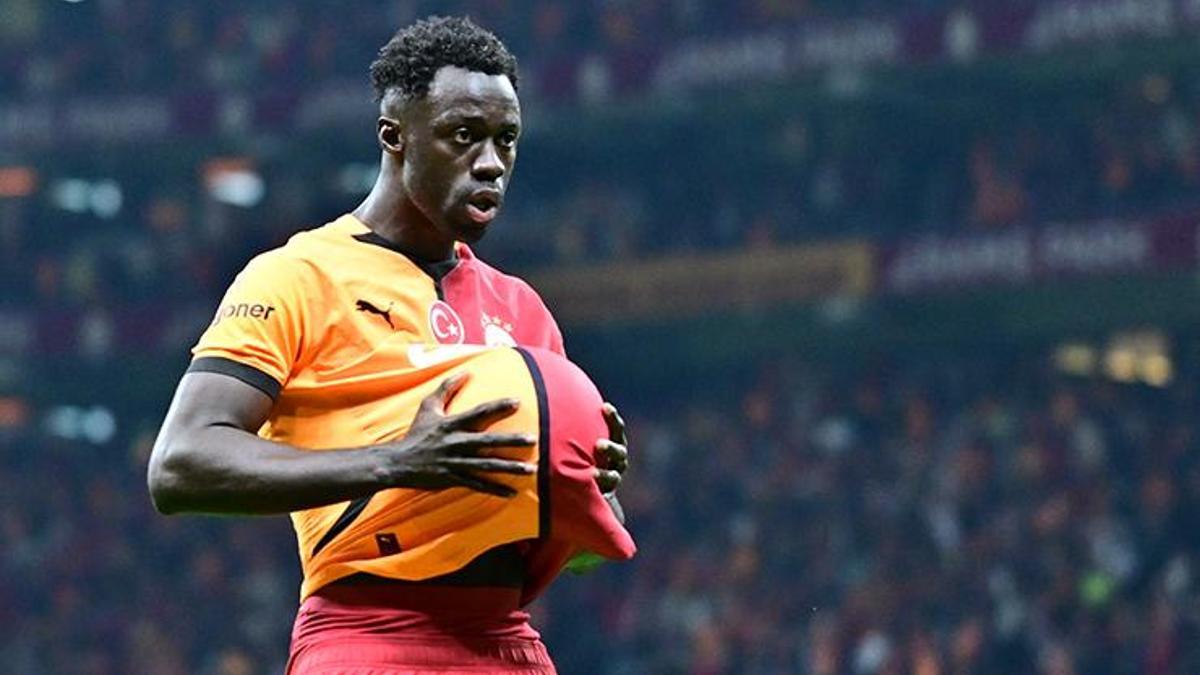 Galatasaray’da Davinson Sanchez’den derbide alınan 3 puanın önemine vurgu