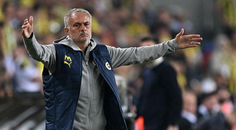 Fenerbahçe Teknik Direktörü Mourinho müjdeyi verdi