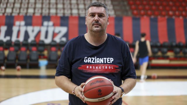 Gaziantep Basketbol alt sıralardan uzaklaşmak istiyor