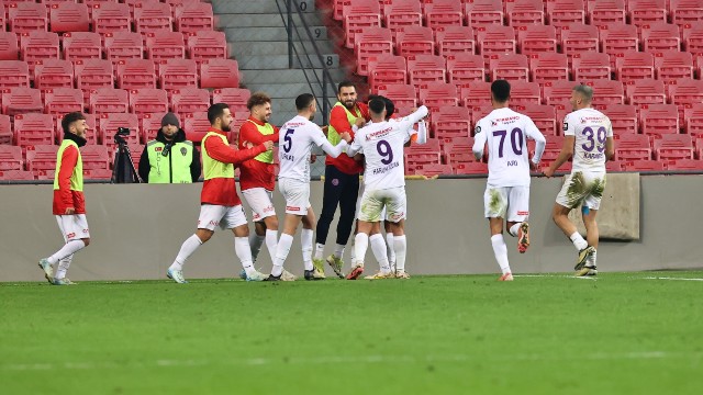 52 Orduspor, Samsunspor’u kupanın dışına itti