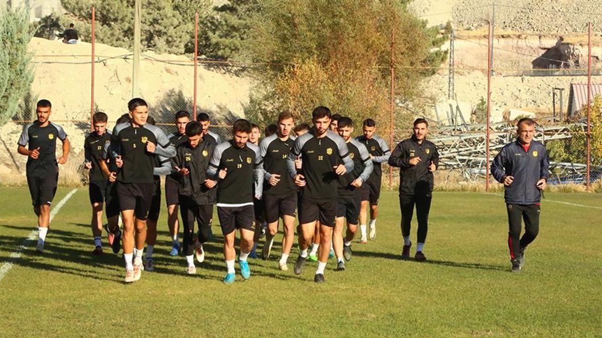 Yeni Malatyaspor, Fatih Karagümrük maçı hazırlıklarını tamamladı