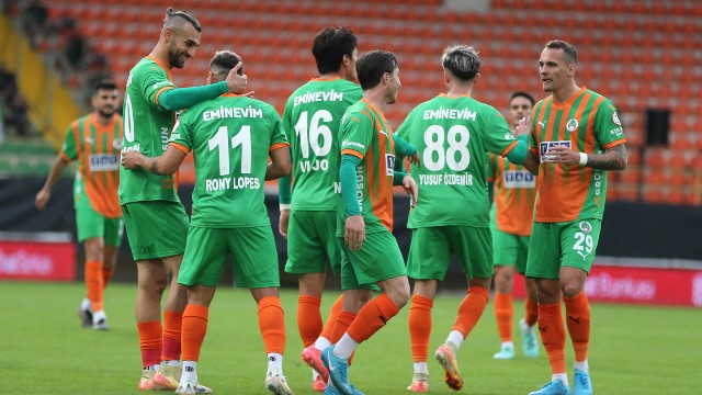 Alanyaspor kupada hata yapmadı