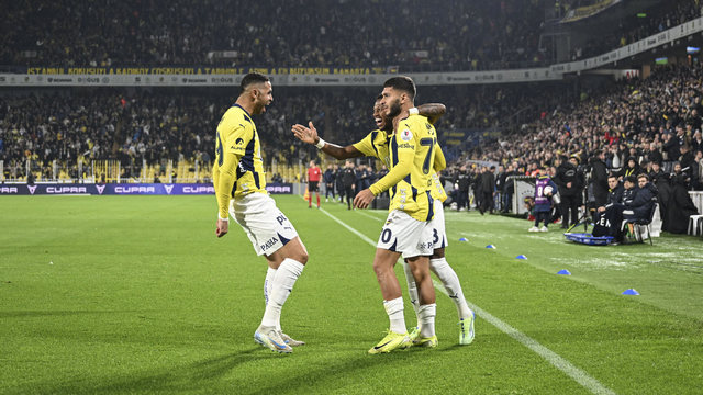 Fenerbahçe evinde 3 puanı 3 golle aldı