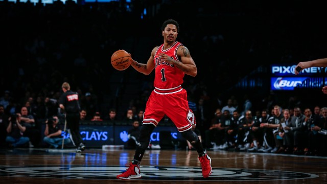 Derrick Rose’un forması emekli edilecek