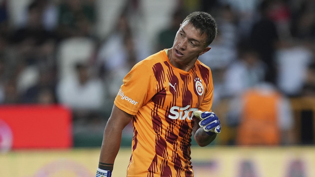 Muslera’dan rekor hazırlığı