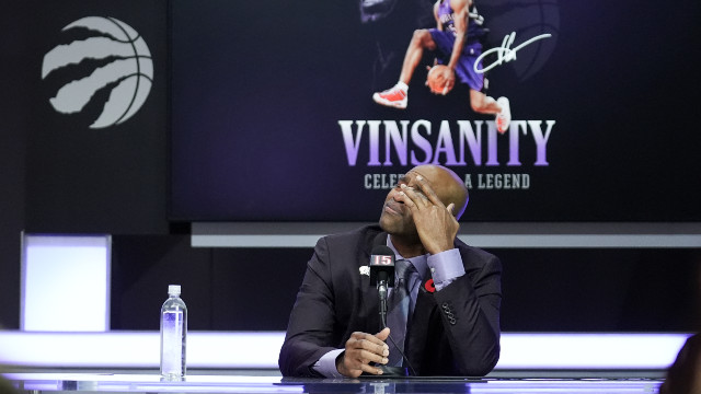 Brooklyn Nets, Vince Carter’ın formasını emekli etti