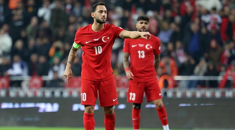 Hakan Çalhanoğlunun durumu belli oldu Maça devam edememişti