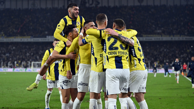 Fenerbahçe’nin Avrupa kadrosu açıklandı