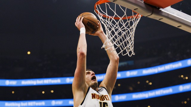 Jokic’in üçlüğü Nuggets’a galibiyeti getirdi