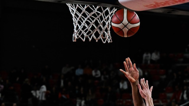 Karşıyaka Basketbol Takımı galibiyete hasret