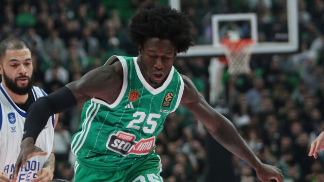 EuroLeague’de ayın MVP’si Kendrick Nunn